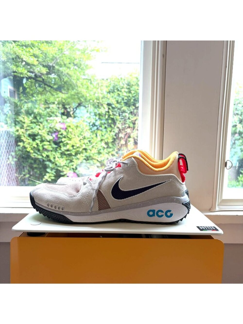 Nike ACG Dog Mountain Summit White Black Laser Orange Men's Size 12.5
